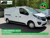 Usado Vauxhall Vivaro Sportive 125 HP (91 kW) 2019 Branco Monovolume