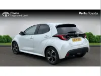 Used Toyota Yaris Design 113 HP (83 kW) 2024 White Hatchback