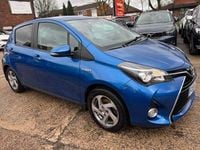 Second-hand Toyota Yaris Hybrid 101 CP (74 kW) 2016