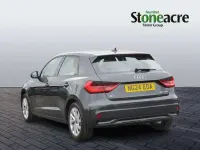 Używany Audi A1 Sport 94 KM (69 kW) 2024 Szary SUV