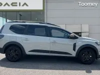 New Dacia Jogger Extreme 158 HP (116 kW) 2026 MPV