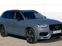 Begagnad Volvo XC90 Plus 235 HK (172 kW) 2023 Grå SUV