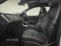 Used Jaguar E-Pace Chequered Flag 150 HP (110 kW) 2019 White SUV