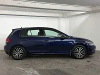 Used VW Golf VII SE 130 HP (95 kW) 2018 Blue Hatchback