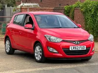 Used Hyundai i20 Active 84 HP (61 kW) 2012 Red Hatchback