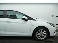 Used Vauxhall Astra Business Edition 105 HP (77 kW) 2020 White Hatchback