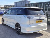 Used Toyota Estima 170 HP (125 kW) 2013 White MPV