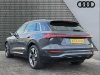 Usado Audi Q8 e-tron Sport 250 kW (340 CV) 2023 Gris SUV
