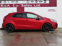 Used Kia Rio 107 HP (78 kW) 2014 Red Hatchback