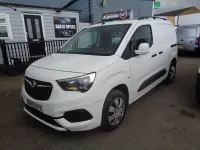 Used Vauxhall Combo Sportive 100 HP (73 kW) 2019 White MPV