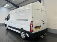 Używany Renault Master Business 2023 Biały Minivan