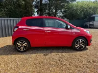 Used Peugeot 108 Collection 68 HP (50 kW) 2017 Red Hatchback