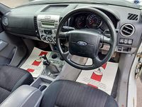 Used Ford Ranger XL 143 HP (105 kW) 2011 White Pickup