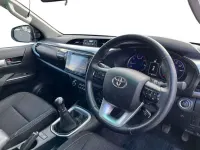 Used Toyota HiLux 150 HP (110 kW) 2020 White Pickup