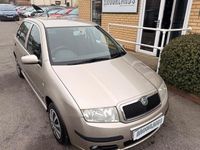 Used Skoda Fabia Ambiente 64 HP (47 kW) 2006 Sahara beige Hatchback