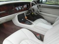 Used Jaguar XK 2000 Coupe