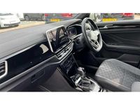 Usado VW T-Roc R-line 150 HP (110 kW) 2024 Cinzento SUV