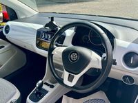 Used VW up! Beats 60 HP (44 kW) 2017 Hatchback