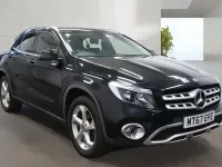 Used Mercedes GLA200 Executive 156 HP (114 kW) 2017 Obsidian black SUV