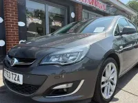 Gebraucht Vauxhall Astra SRi 140 PS (102 kW) 2014 Grau Kleinwagen