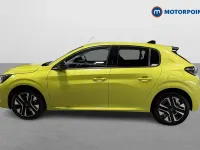 Używany Peugeot 208 Allure 101 KM (74 kW) 2025 Żółty Hatchback