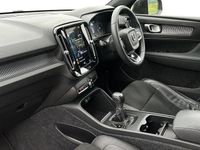 Used Volvo XC40 R-Design 161 HP (118 kW) 2022 Grey SUV