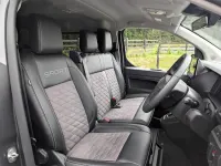 Used Peugeot Expert Sport 175 HP (128 kW) 2025 Grey Van