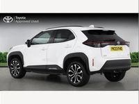 Used Toyota Yaris Cross Design 113 HP (83 kW) 2023 White SUV