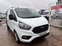 Used Ford Transit Custom Limited 130 HP (95 kW) 2022 White Van