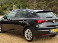 Used Vauxhall Astra Design Edition 105 HP (77 kW) 2016 Black Hatchback