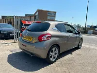 Used Peugeot 208 Allure 82 HP (60 kW) 2013 Grey Hatchback