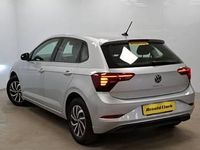 Used VW Polo Life 80 HP (58 kW) 2023 Silver Hatchback