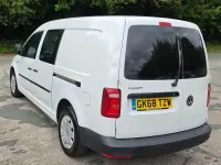 Used VW Caddy Maxi 102 HP (75 kW) 2018 White MPV