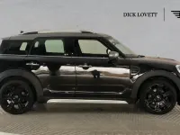 Used Mini Cooper Countryman Exclusive 134 HP (98 kW) 2022 Black SUV