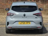 Used Renault Clio V Esprit Alpine 140 HP (102 kW) 2024 Grey Hatchback
