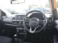 Used Kia Picanto 66 HP (48 kW) 2023 Yellow Hatchback