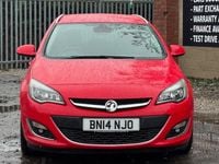 Used Vauxhall Astra Elite 165 HP (121 kW) 2014 Red Estate
