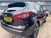 Used Nissan Qashqai N-Connecta 2018 Black SUV