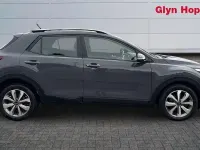 Gebraucht Kia Stonic 101 PS (74 kW) 2024 SUV