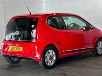 Used VW up! Beats 60 HP (44 kW) 2017 Red Hatchback