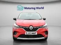 Second-hand Renault Captur Techno 145 CP (106 kW) 2023 Roșu SUV