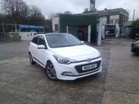 Used Hyundai i20 Premium SE 84 HP (61 kW) 2015 White Hatchback