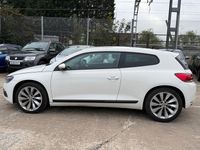 Begagnad VW Scirocco GT 2011 Vit Sportkupé
