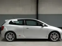 Begagnad Honda Civic Type R 2003 Silver Halvkombi