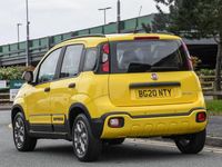 Used Fiat Panda Cross Cross 70 HP (51 kW) 2020 Yellow Hatchback
