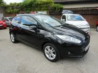 Used Ford Fiesta Zetec 82 HP (60 kW) 2015 Black Hatchback
