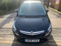 Usado Vauxhall Zafira Tourer 2015 Preto Monovolume