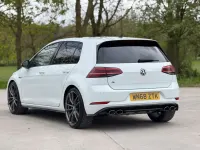 Second-hand VW Golf VII R 310 CP (228 kW) 2018 Alb Hatchback