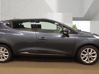 Used Renault Clio IV Dynamique 90 HP (66 kW) 2018 Grey Hatchback