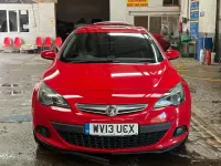 Używany Vauxhall Astra GTC SRi 2013 Czerwony Hatchback